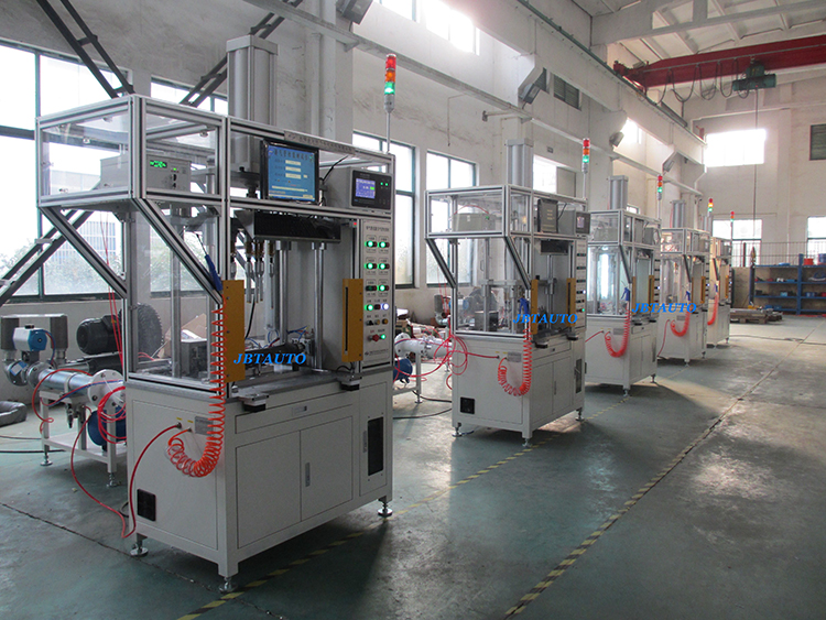 099 排气管流量及气密检测机.jpg