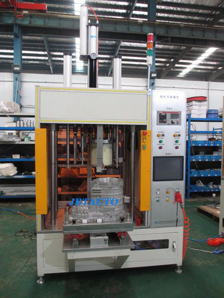 044 电机壳体测漏机.jpg