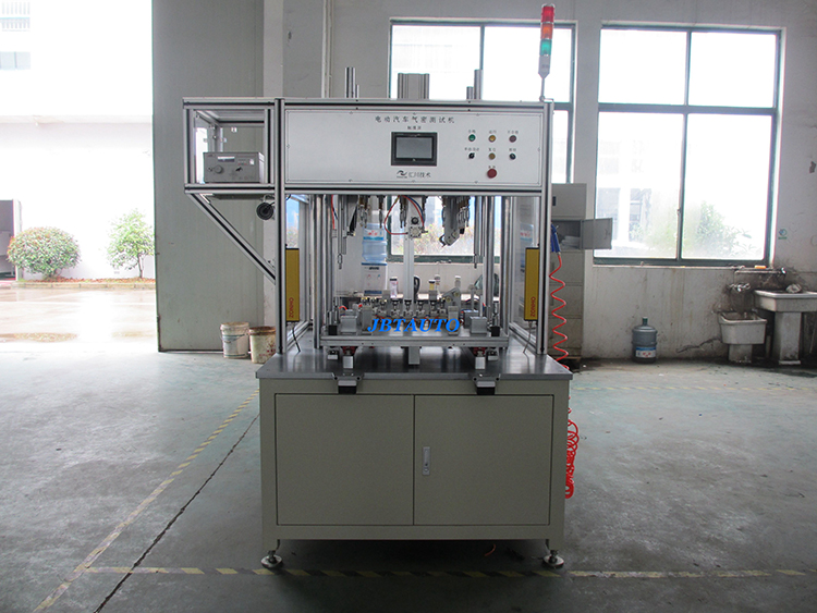 043 电动汽车气密测试机.jpg